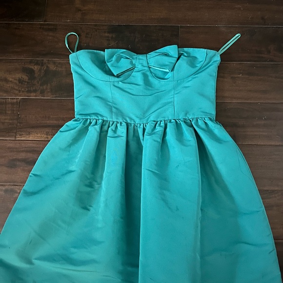 Pre own RED VALENTINO big bow teal strapless dress - Picture 2 of 7